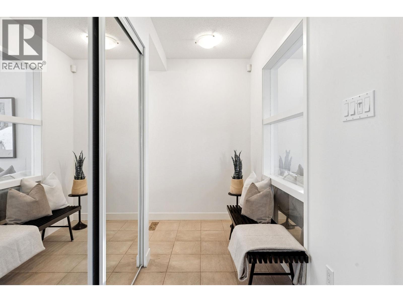 1705 1438 Richards Street, Vancouver, British Columbia  V6Z 3B8 - Photo 21 - R3064626