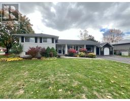 11 STAVEBANK ROAD, Belleville, Ontario