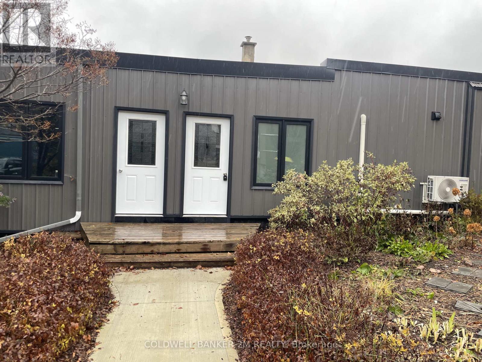 2 - 101 BOBCAYGEON ROAD, Minden Hills, Ontario