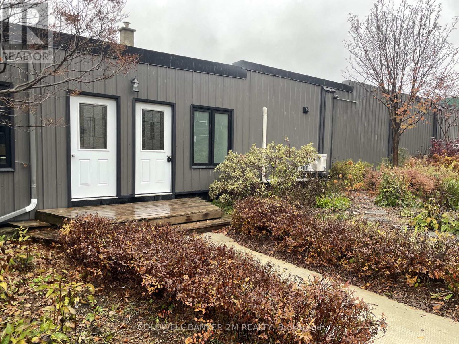 2 - 101 Bobcaygeon Road, Minden Hills, Ontario K0M 2K0 - Photo 3 - X12513580