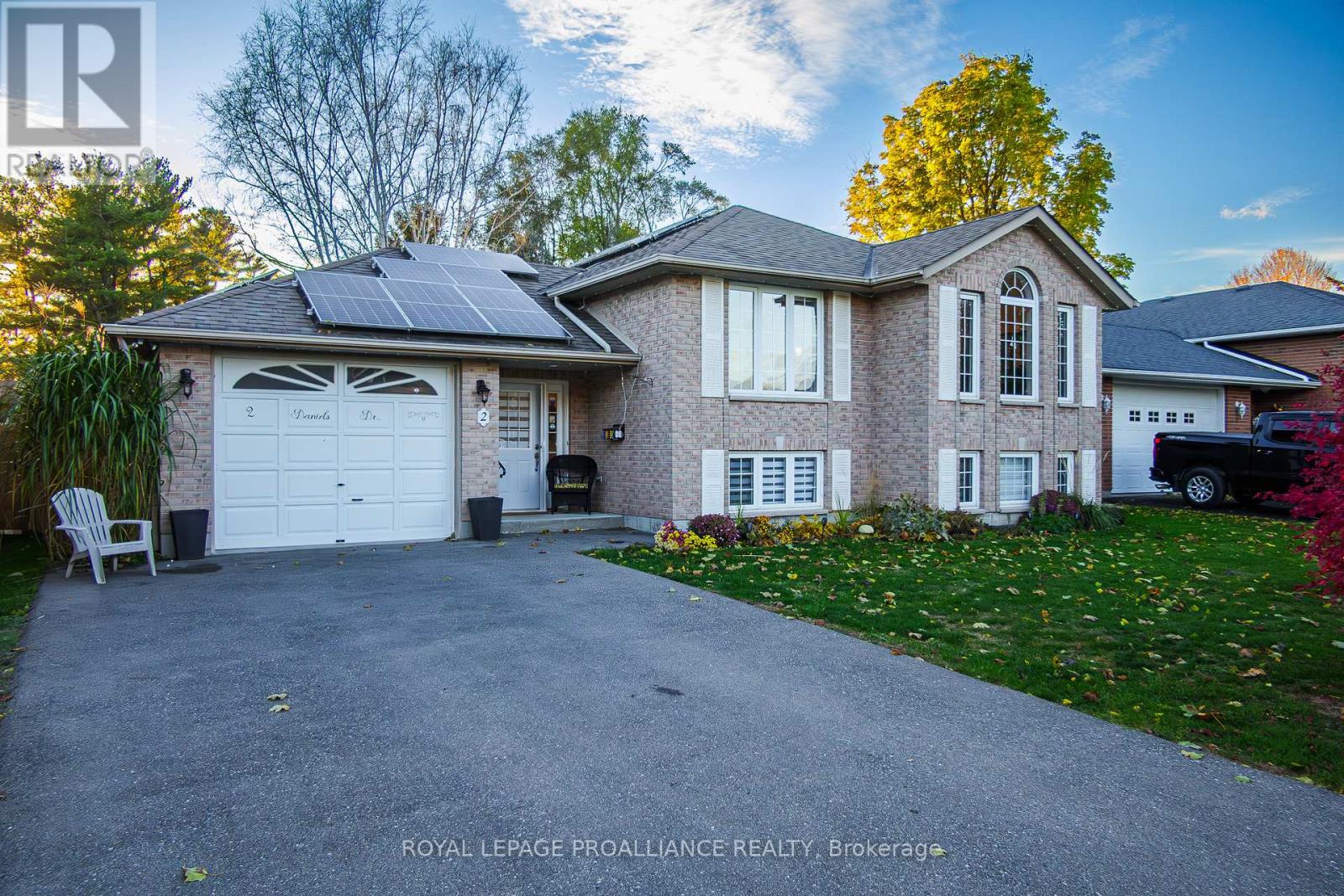 2 DANIELS DRIVE, Brighton, Ontario