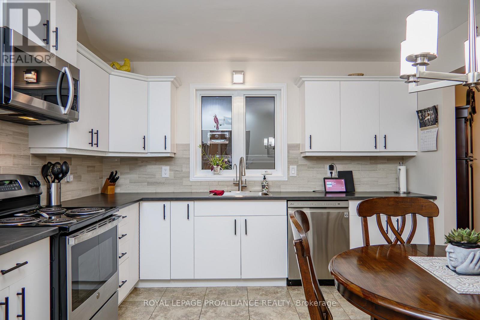 2 Daniels Drive, Brighton, Ontario  K0K 1H0 - Photo 17 - X12513680