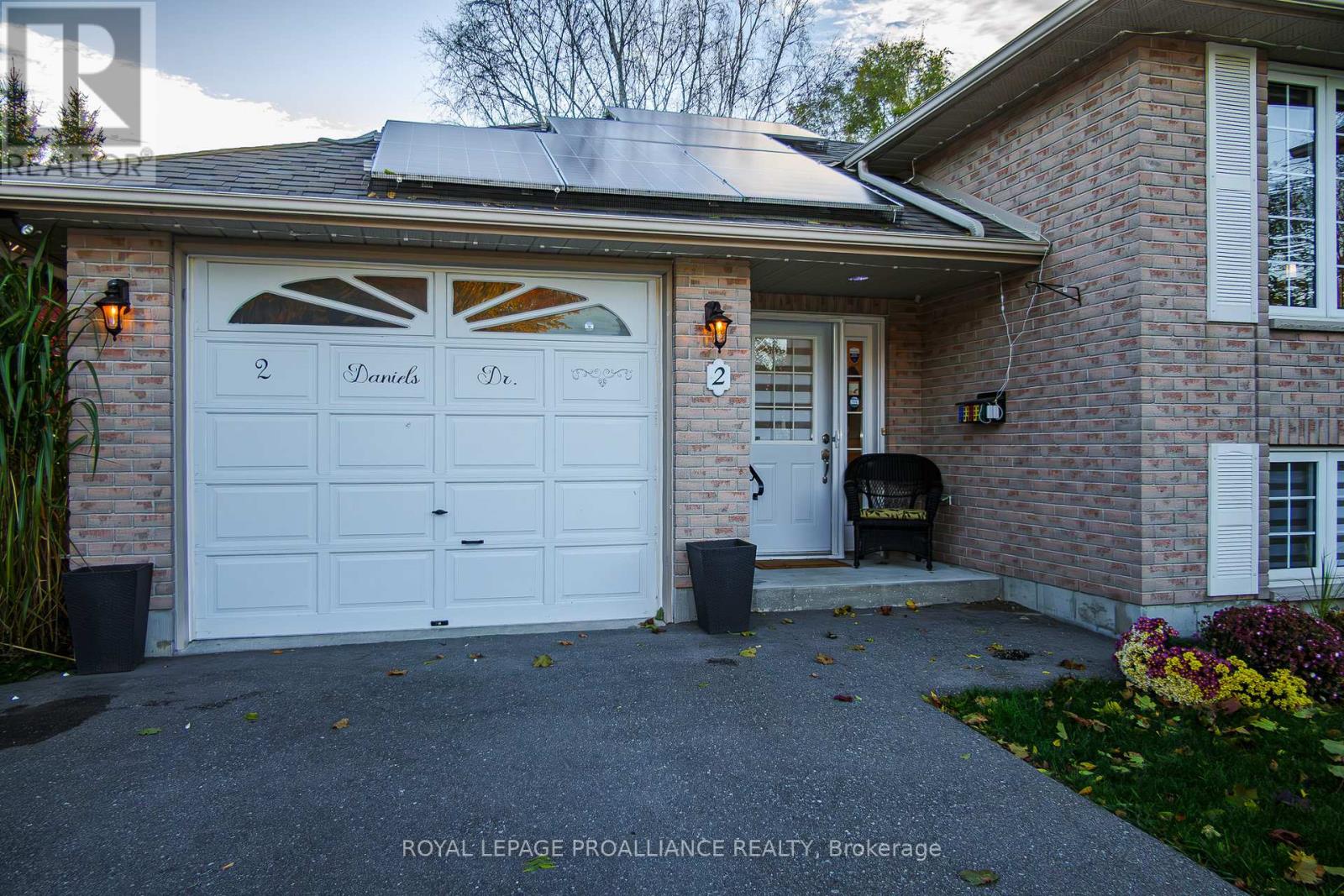 2 Daniels Drive, Brighton, Ontario  K0K 1H0 - Photo 3 - X12513680