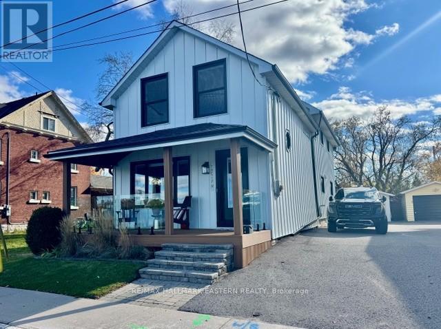 29 Crescent Street, Peterborough, Ontario K9J 2G2 - Photo 1 - X12513736