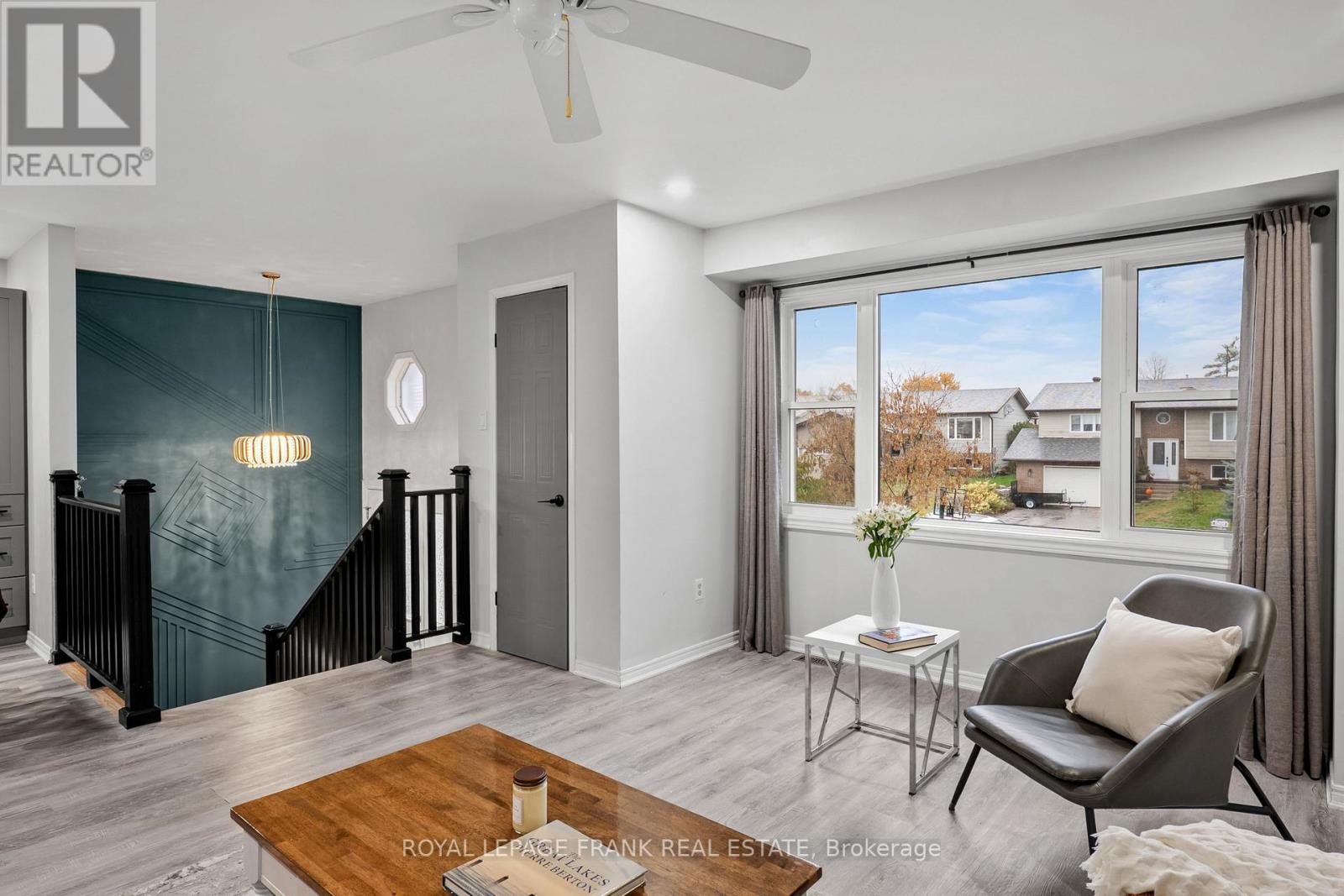 21 Birch Crescent, Kawartha Lakes (Bobcaygeon), Ontario  K0M 1A0 - Photo 5 - X12513776