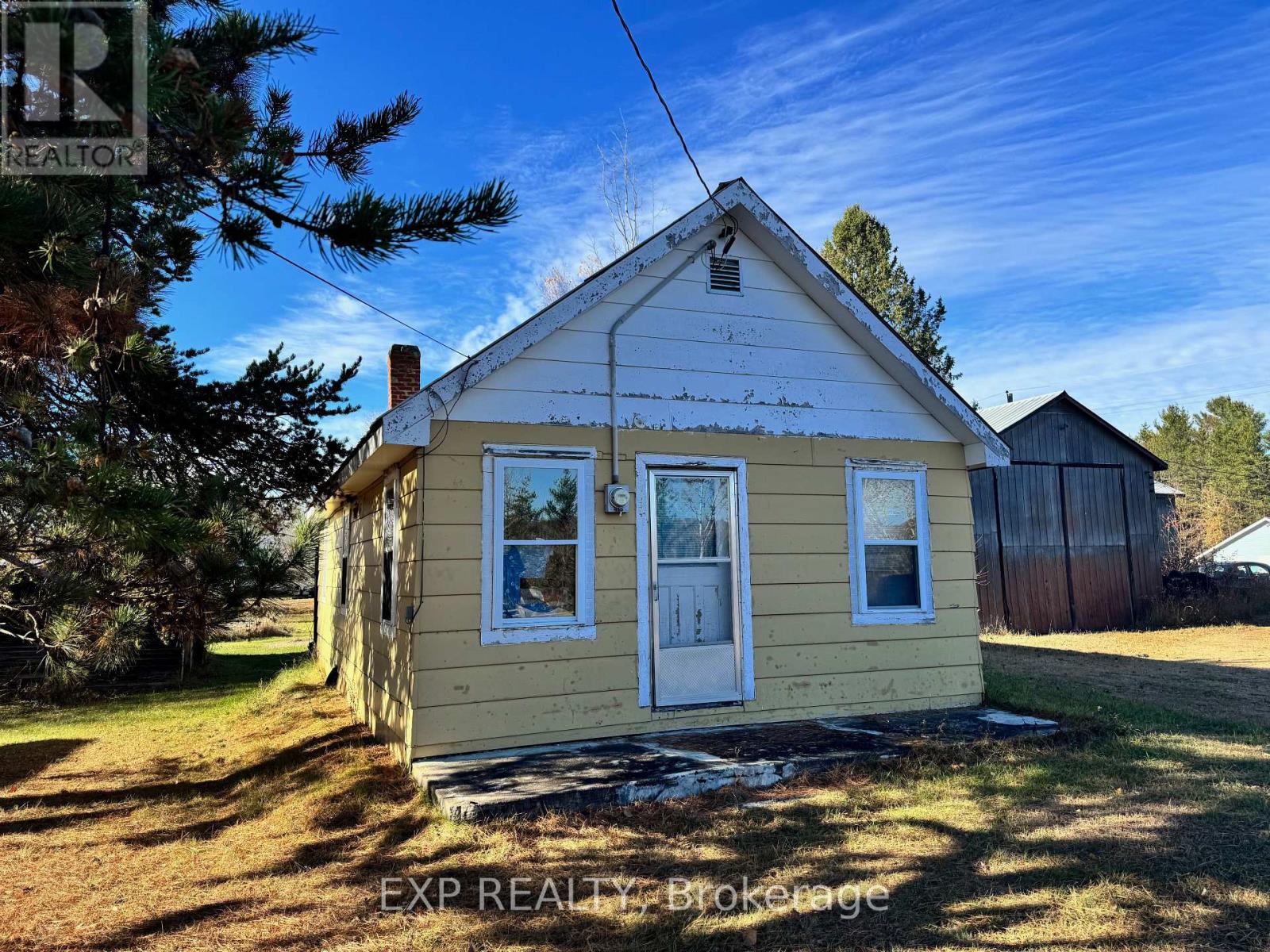 149 Paugh Lake Road, Madawaska Valley, Ontario  K0J 1B0 - Photo 2 - X12513834