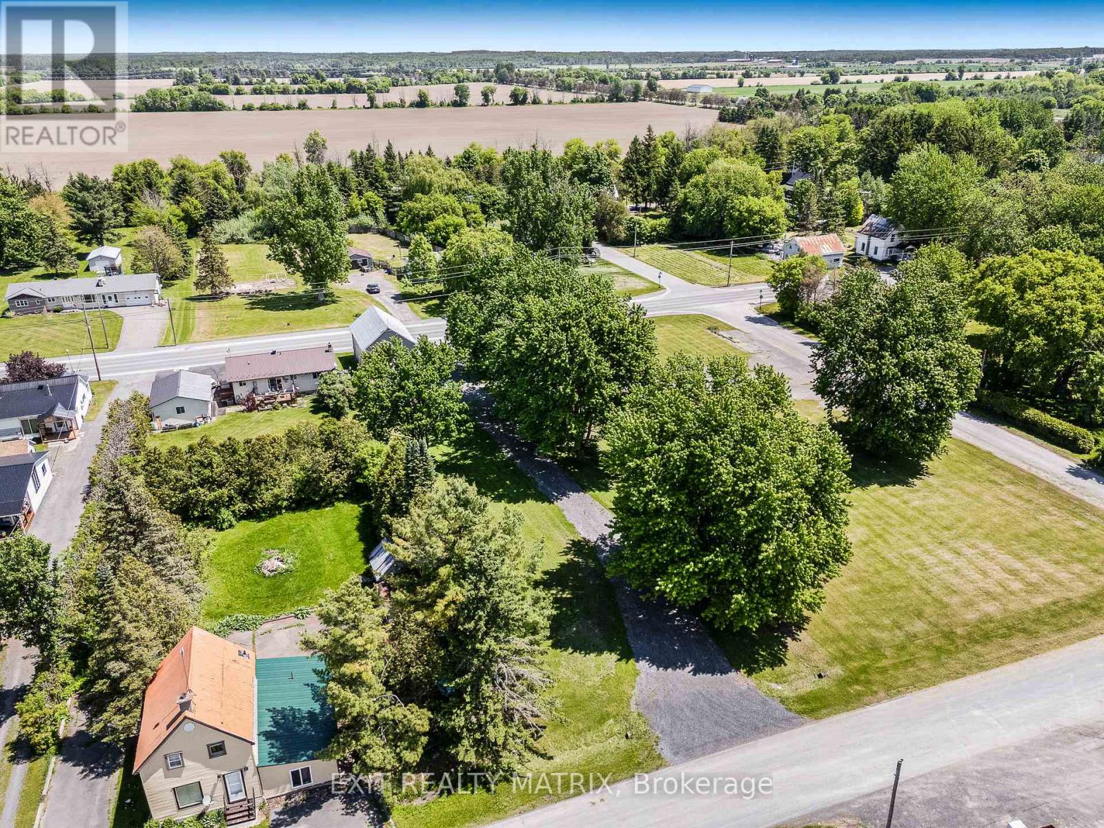 32 Cockburn Street, North Stormont, Ontario K0C 1G0 - Photo 34 - X12513596