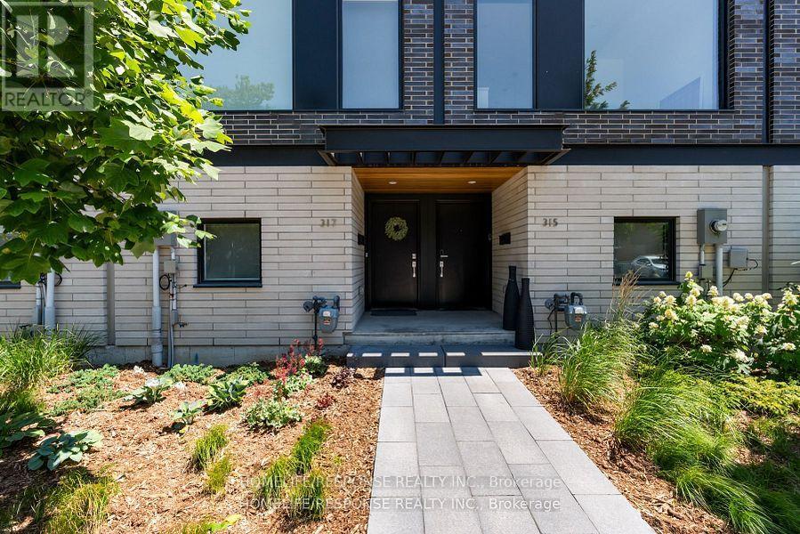 317 Westmoreland Avenue, Toronto, Ontario  M6H 3A4 - Photo 3 - W12513458