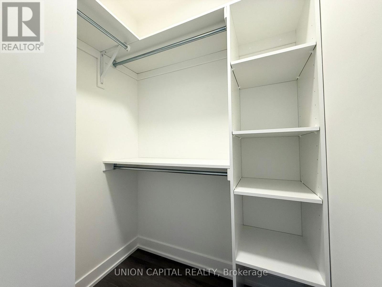 703 - 3071 Trafalgar Road, Oakville, Ontario  L6H 8C6 - Photo 13 - W12513472