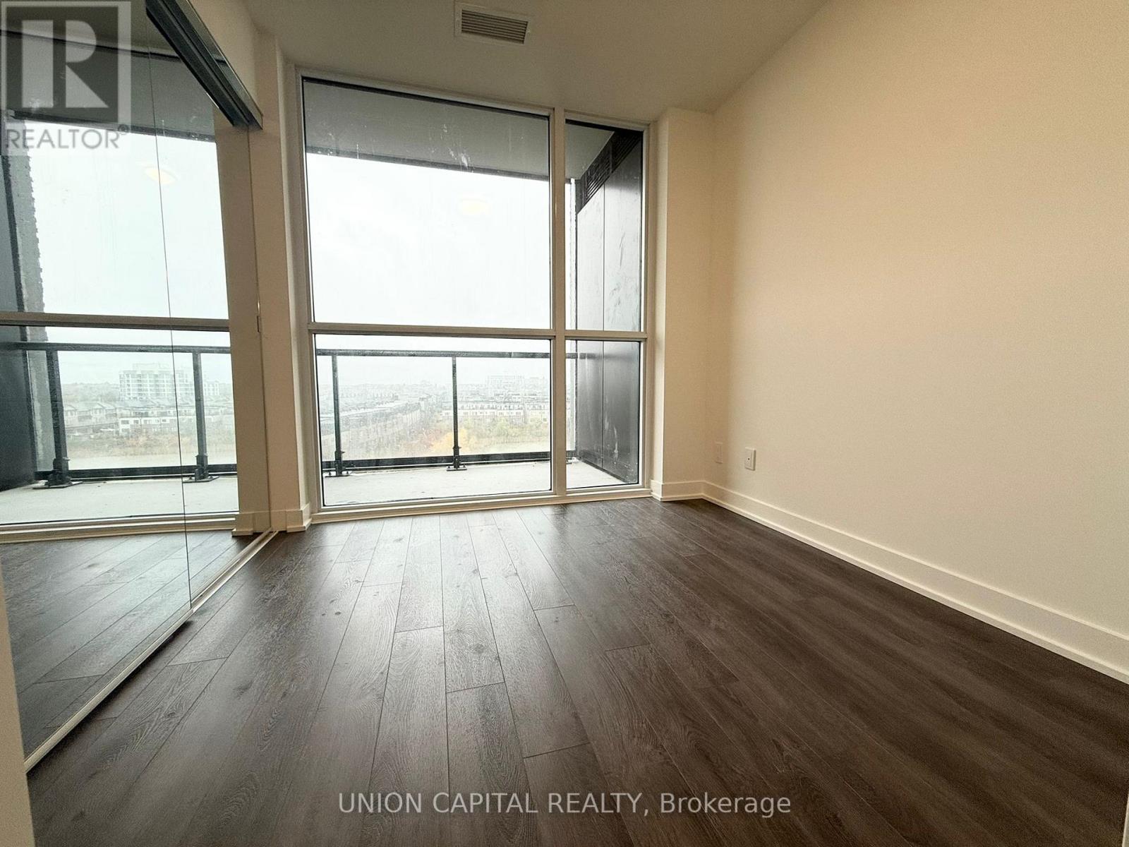 703 - 3071 Trafalgar Road, Oakville, Ontario  L6H 8C6 - Photo 14 - W12513472