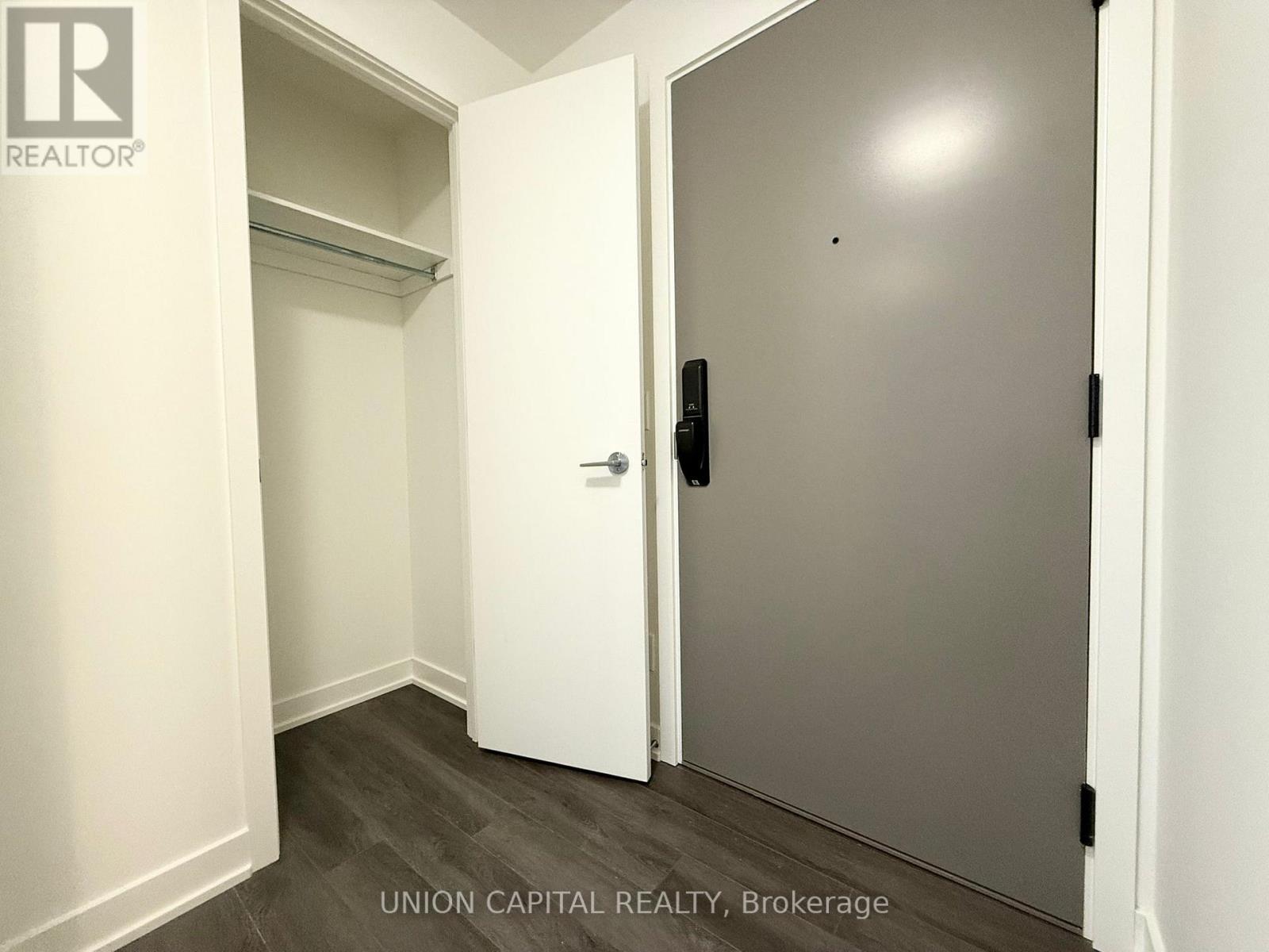 703 - 3071 Trafalgar Road, Oakville, Ontario  L6H 8C6 - Photo 6 - W12513472