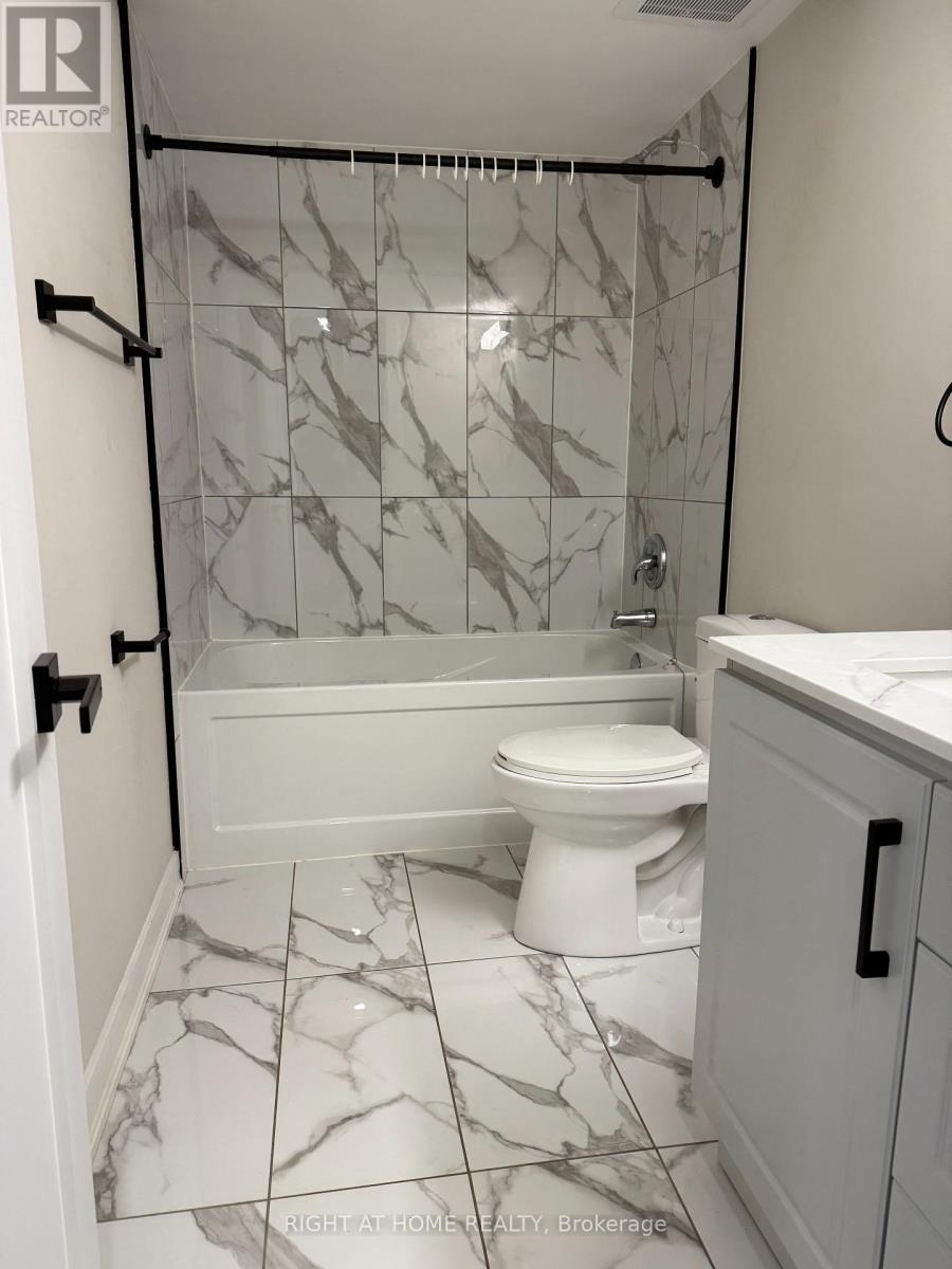 315 Kipling Avenue, Toronto, Ontario  M8V 3K6 - Photo 6 - W12513474