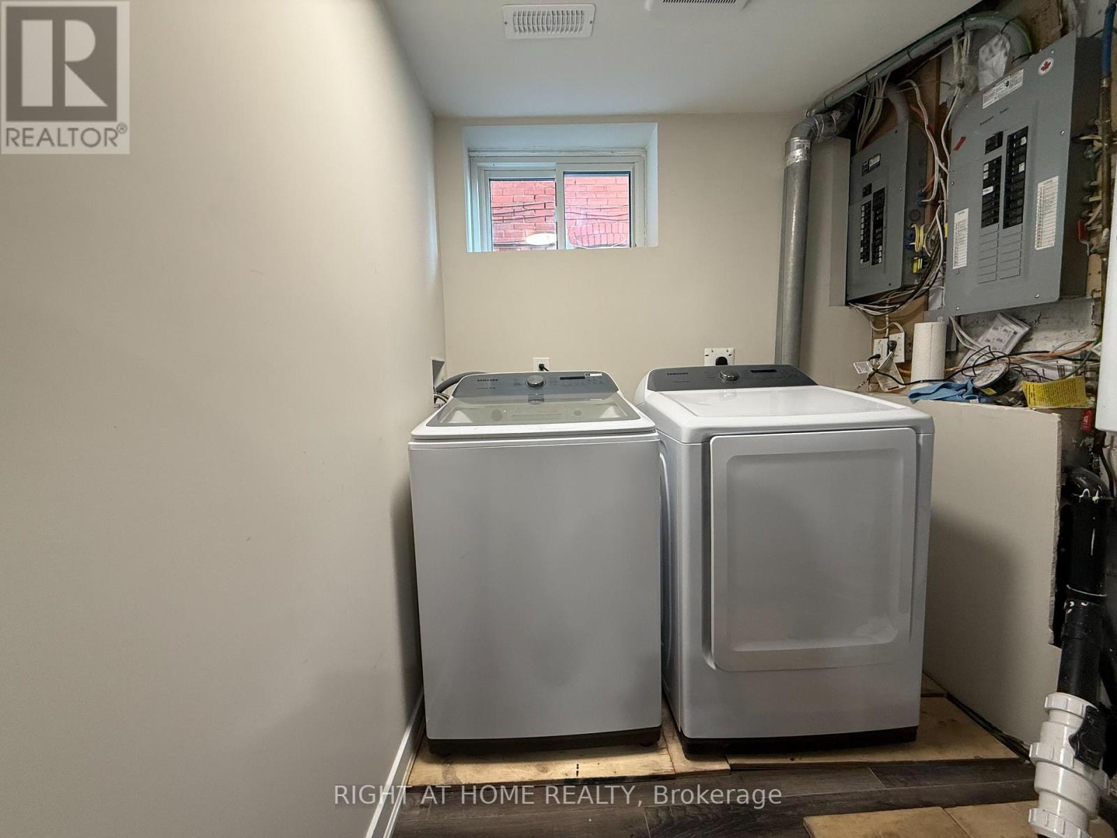 315 Kipling Avenue, Toronto, Ontario  M8V 3K6 - Photo 7 - W12513474