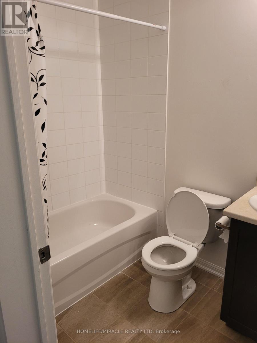 134 - 250 Sunny Meadow Boulevard, Brampton, Ontario  L6R 3Y7 - Photo 20 - W12513478