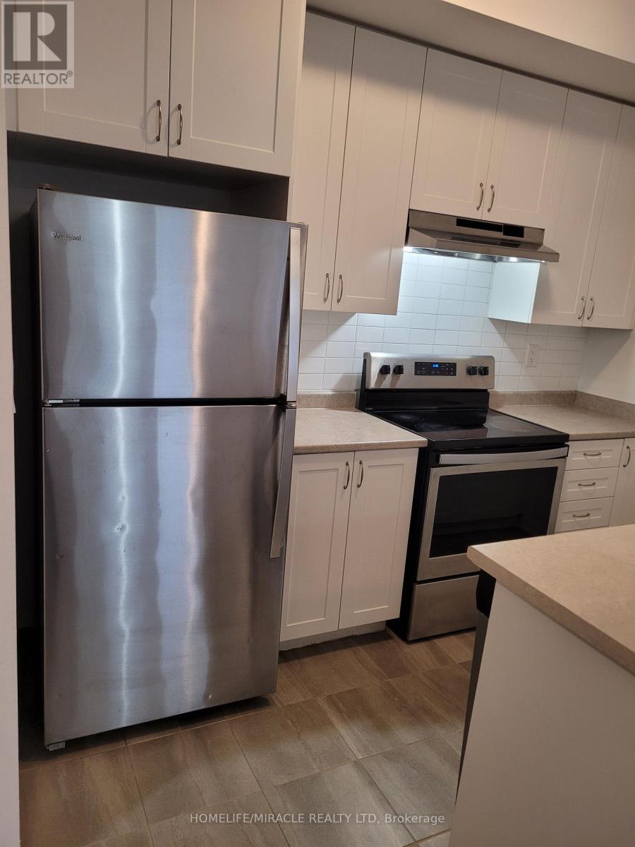 134 - 250 Sunny Meadow Boulevard, Brampton, Ontario  L6R 3Y7 - Photo 9 - W12513478