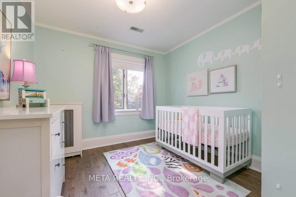 103 Kennedy Avenue, Toronto, Ontario  M6S 2X8 - Photo 13 - W12513540