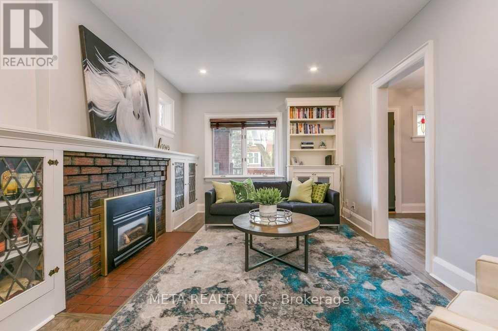 103 Kennedy Avenue, Toronto, Ontario  M6S 2X8 - Photo 5 - W12513540