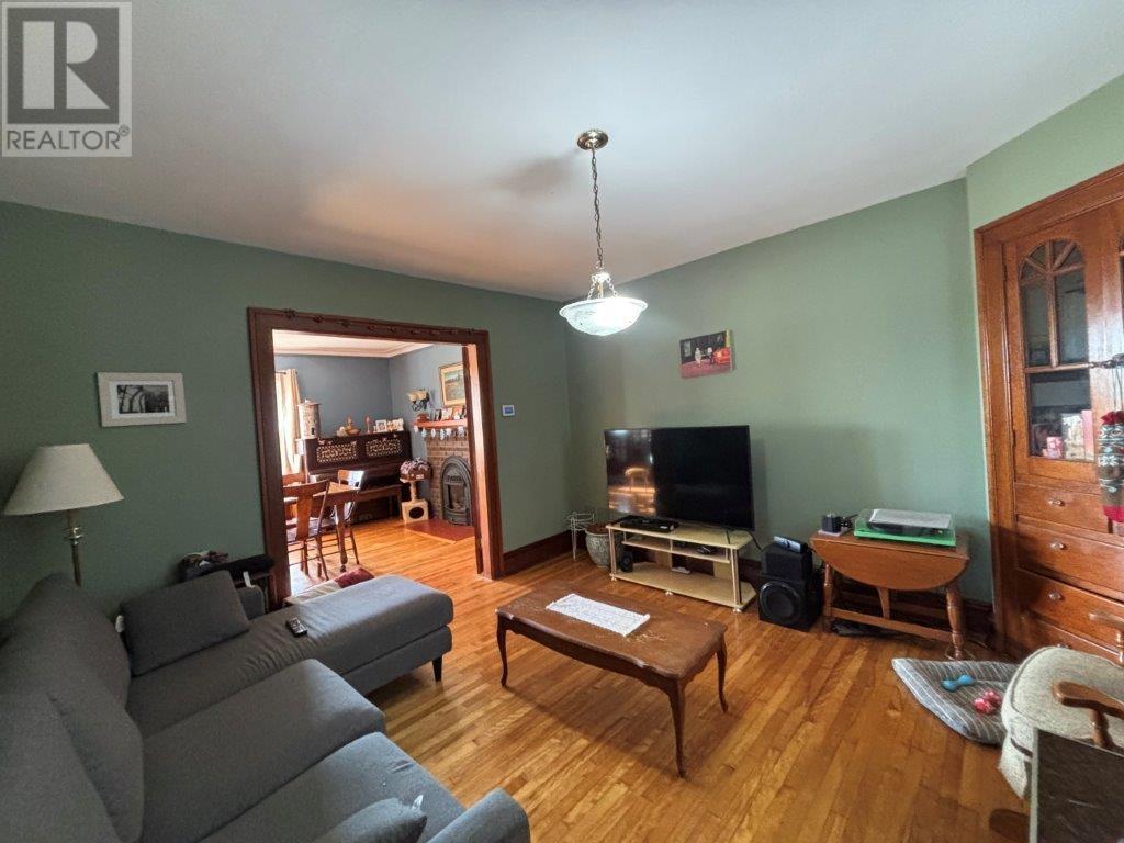 22 Ross Road, Vernon Bridge, Prince Edward Island  C0A 2E0 - Photo 2 - 202527354