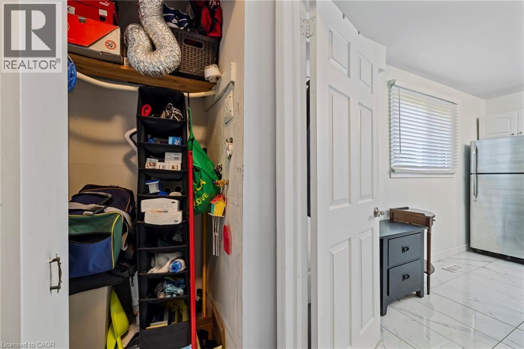 8 Gerrick Court, Hamilton, Ontario  L9C 6H2 - Photo 21 - 40786005