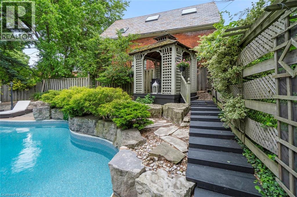 381 Queen Street S, Hamilton, Ontario  L8P 3T8 - Photo 37 - 40785904