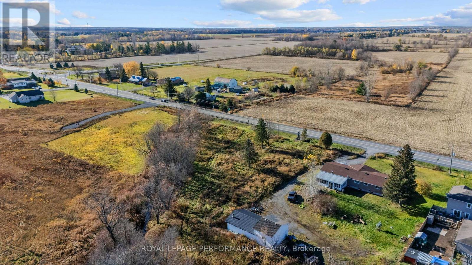 769 Limoges Road, The Nation, Ontario K0A 2M0 - Photo 12 - X12499280