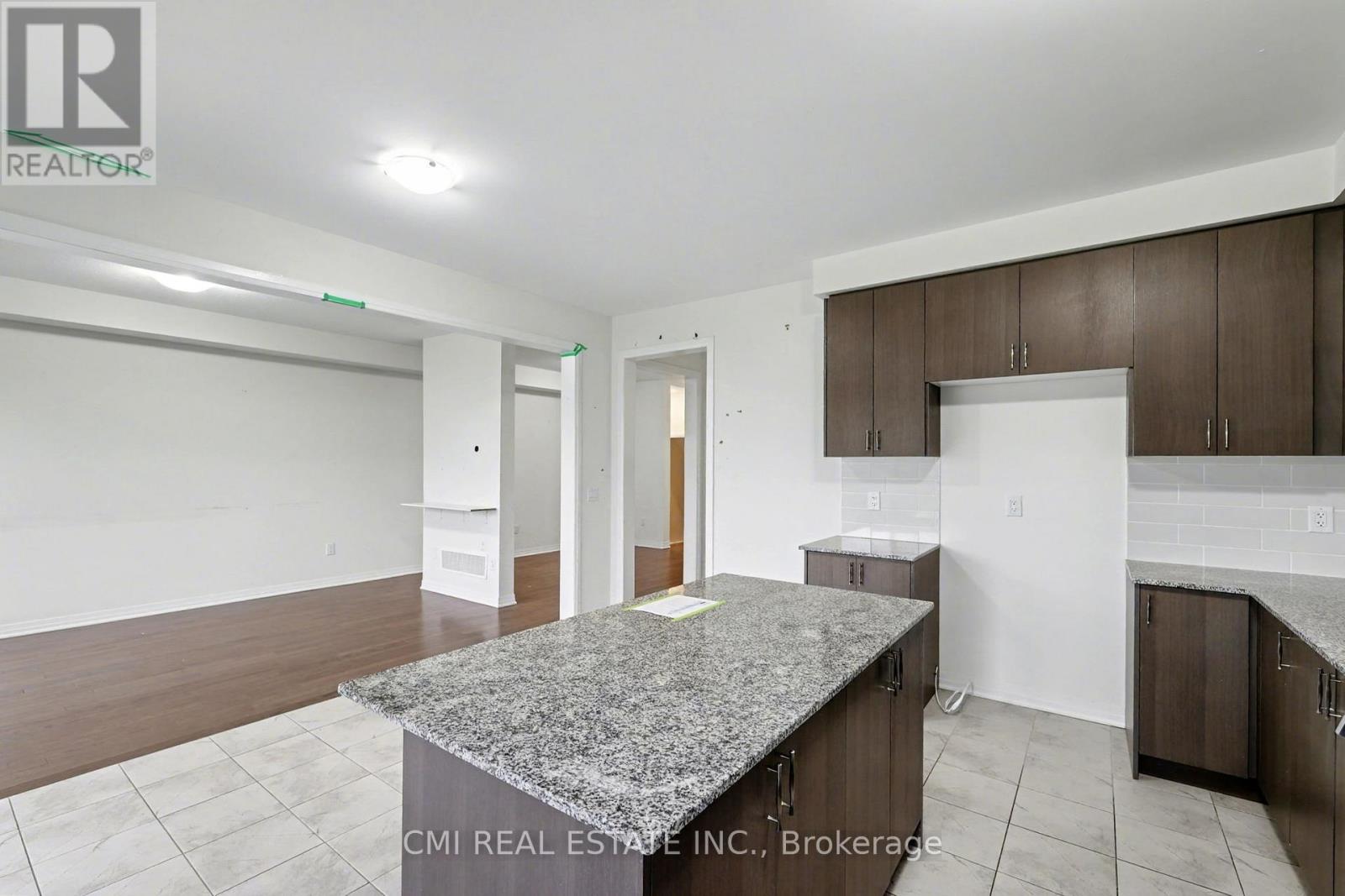 9 Prince Philip Boulevard, North Dumfries, Ontario  N0B 1E0 - Photo 15 - X12513448