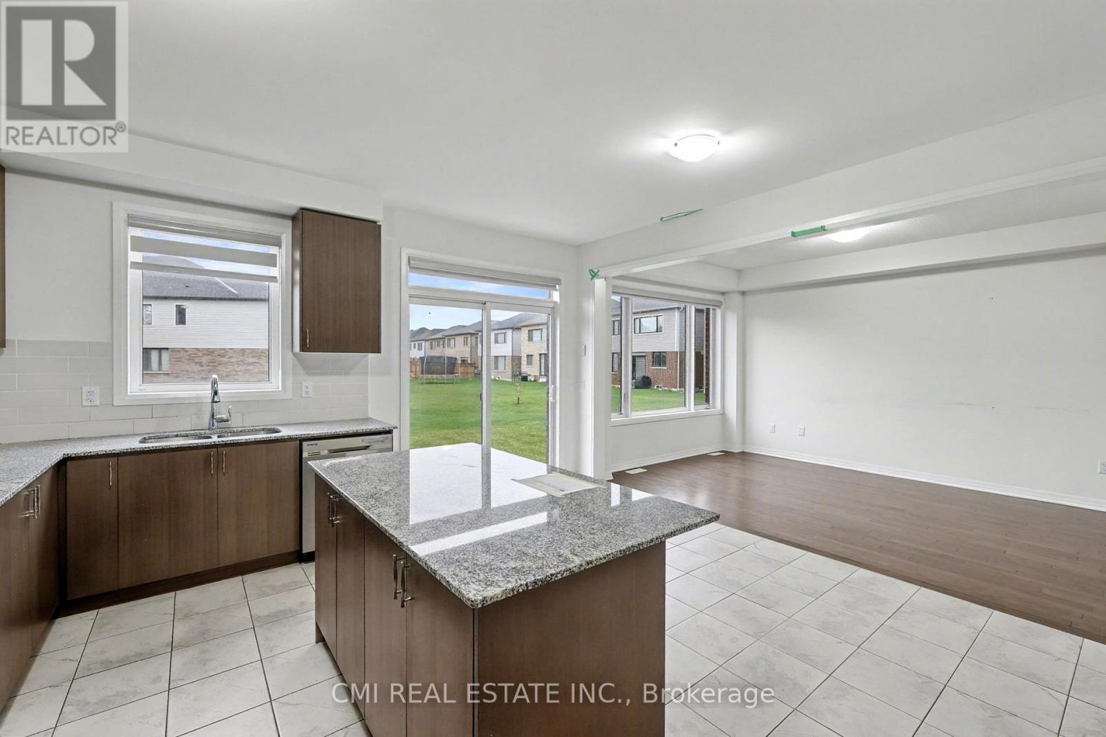 9 Prince Philip Boulevard, North Dumfries, Ontario  N0B 1E0 - Photo 16 - X12513448