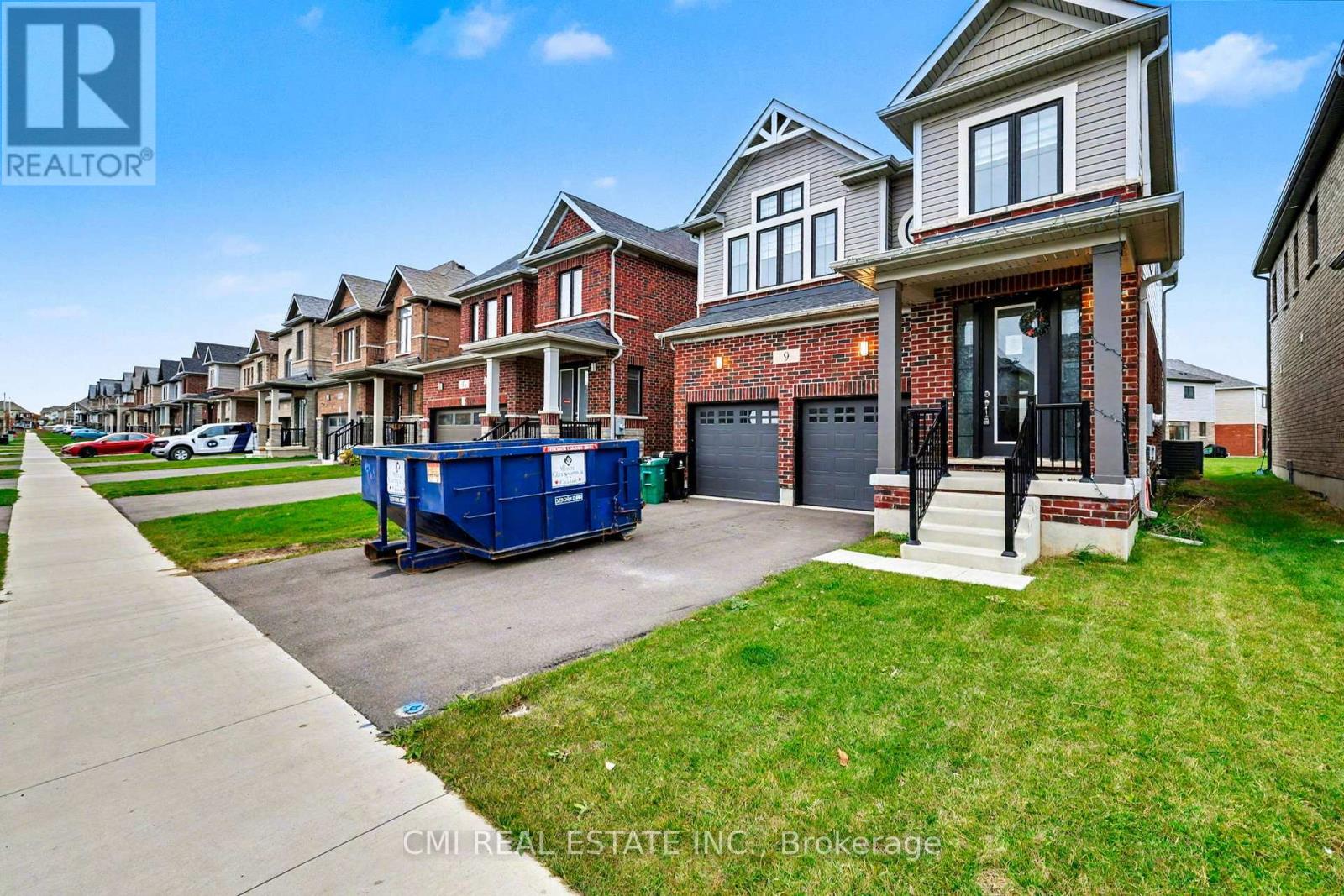 9 Prince Philip Boulevard, North Dumfries, Ontario  N0B 1E0 - Photo 44 - X12513448