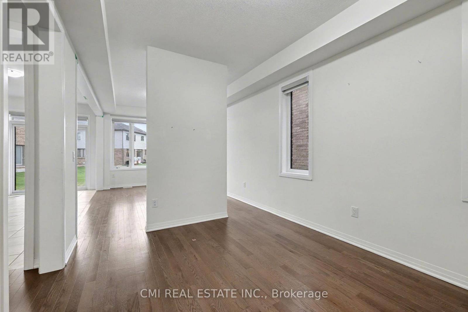 9 Prince Philip Boulevard, North Dumfries, Ontario  N0B 1E0 - Photo 7 - X12513448