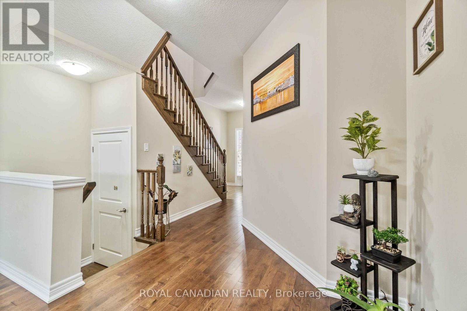 92 Bethune Avenue, Hamilton, Ontario  L0R 1P0 - Photo 23 - X12513462