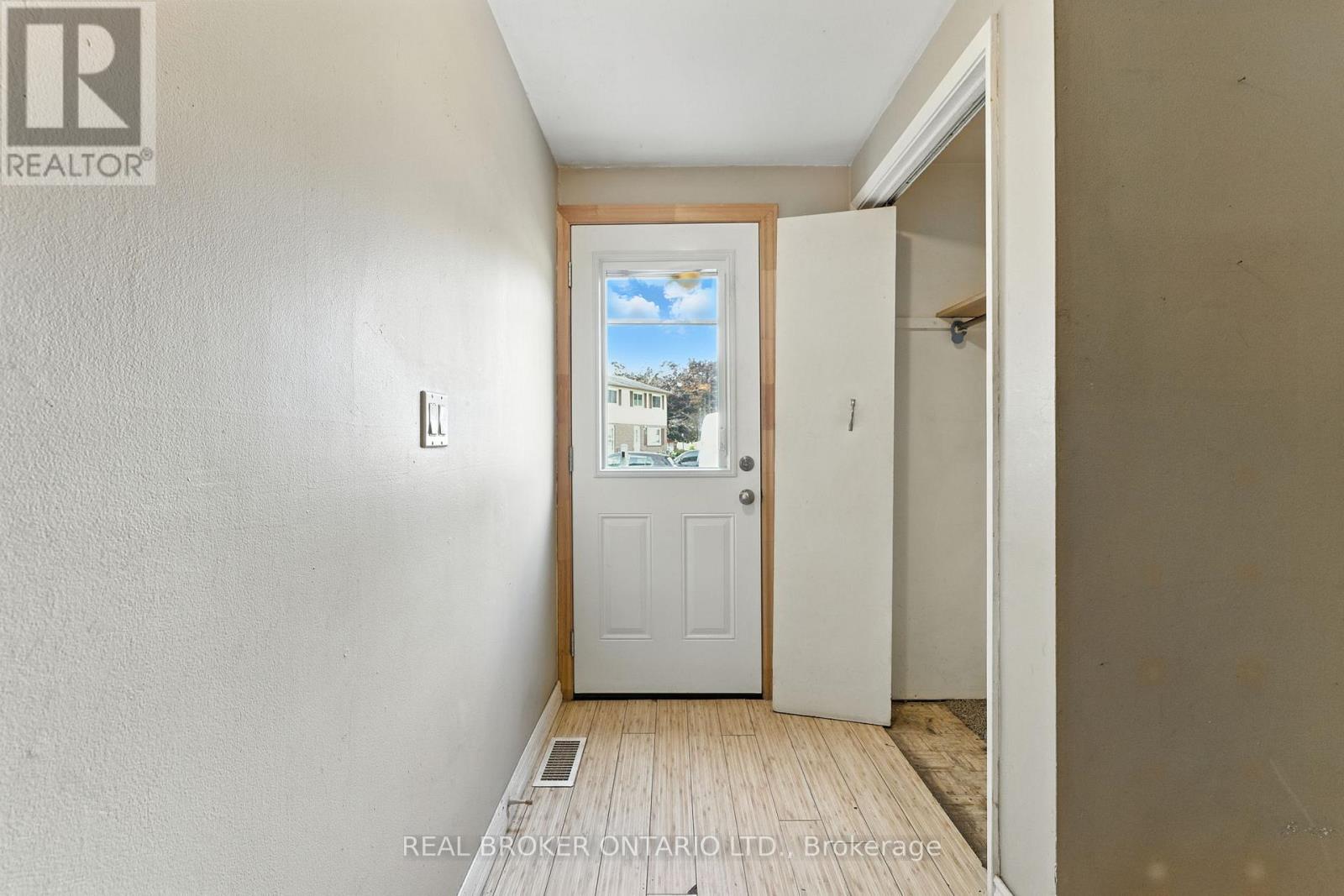 U6 - 258 Richardson Drive, Norfolk, Ontario  N0A 1N4 - Photo 3 - X12513530