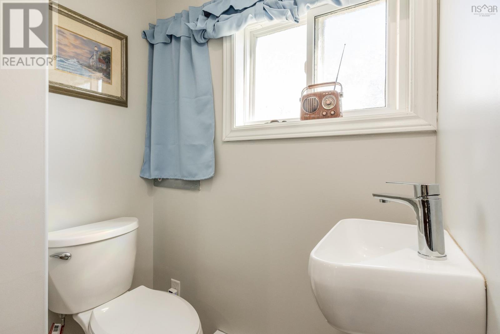 97 Station Road, Lawrencetown, Nova Scotia  B0S 1M0 - Photo 6 - 202521928