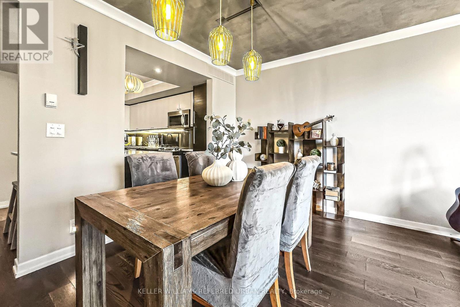 205 - 3 Duplex Avenue, Toronto, Ontario  M2M 4G6 - Photo 6 - C12513554