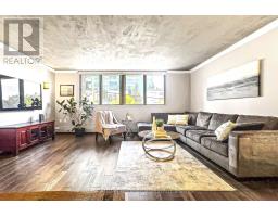 205 - 3 DUPLEX AVENUE, Toronto, Ontario