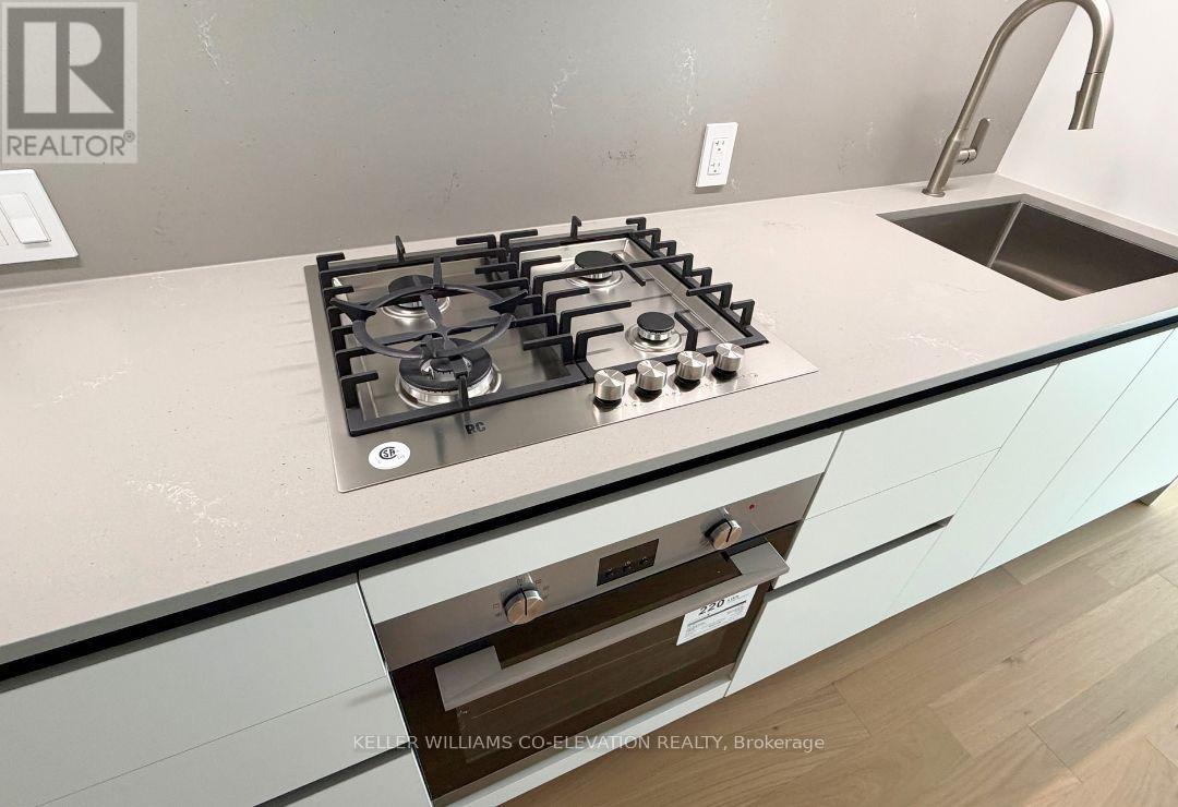 311 - 1720 Bayview Avenue, Toronto, Ontario  M4G 3C4 - Photo 8 - C12513694