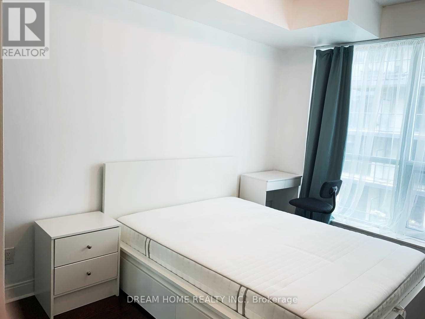 1403 - 38 The Esplanade, Toronto, Ontario  M5E 1A5 - Photo 12 - C12513744