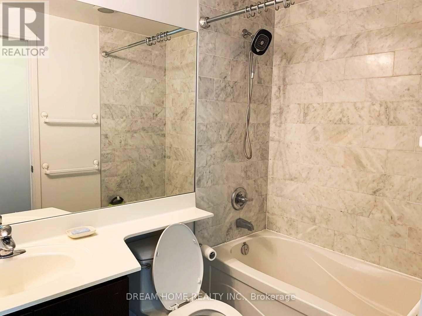 1403 - 38 The Esplanade, Toronto, Ontario  M5E 1A5 - Photo 14 - C12513744