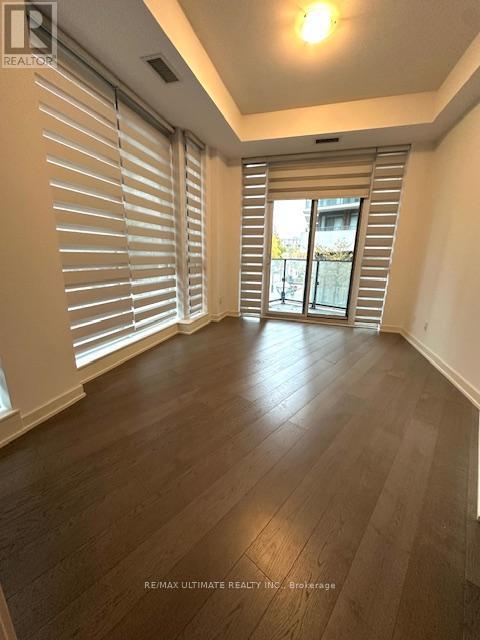 Th 1 - 50 Bruyeres Mews, Toronto, Ontario  M5V 0H8 - Photo 8 - C12513816