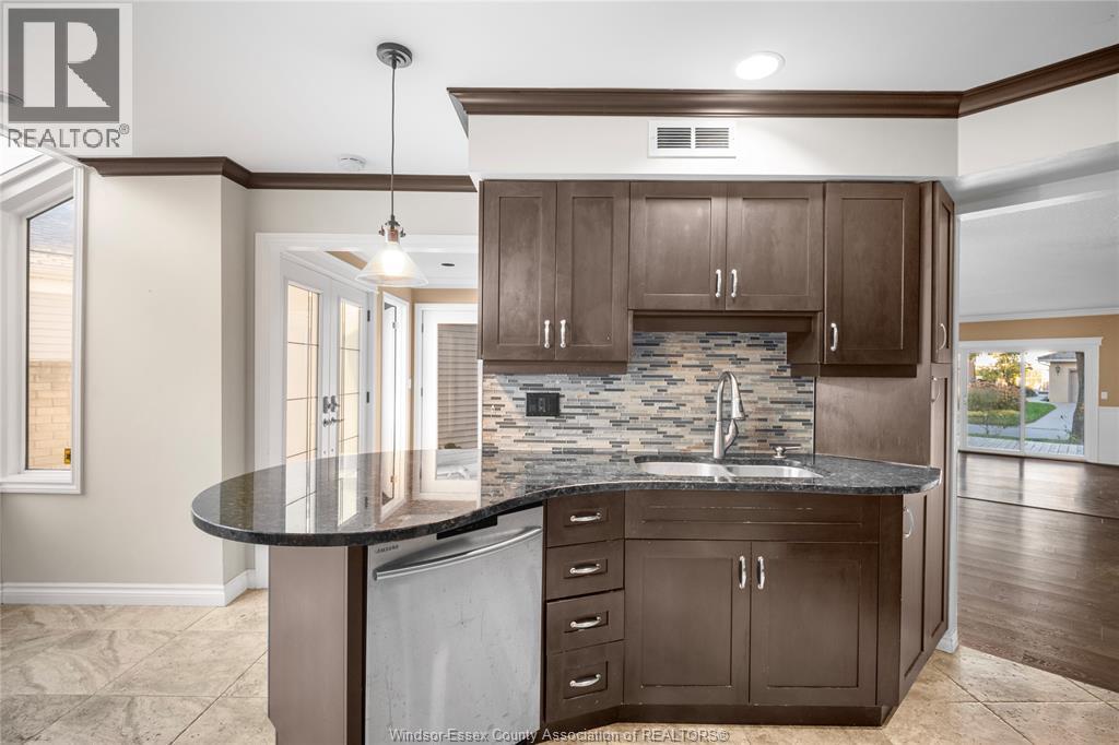 128 Marine, Tecumseh, Ontario  N8N 3Z4 - Photo 10 - 25027478