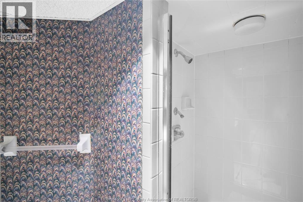 128 Marine, Tecumseh, Ontario  N8N 3Z4 - Photo 42 - 25027478