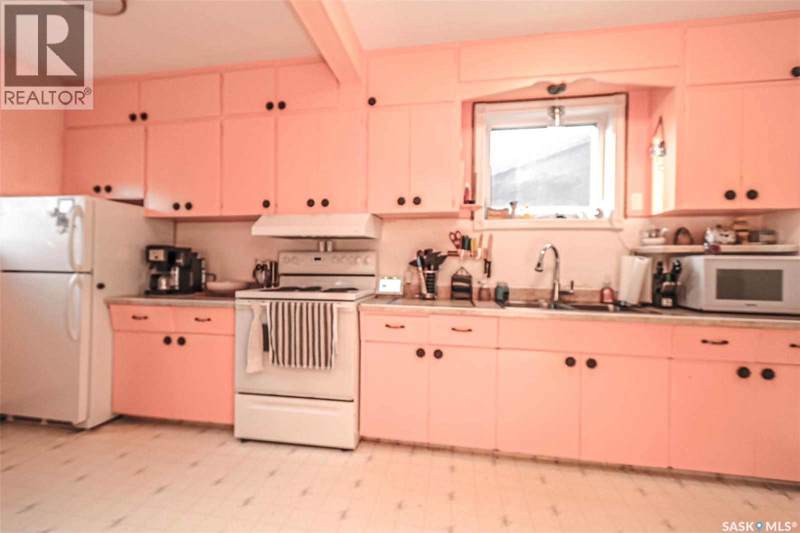 519 Seventh Avenue W, Melville, Saskatchewan  S0A 2P0 - Photo 11 - SK022325