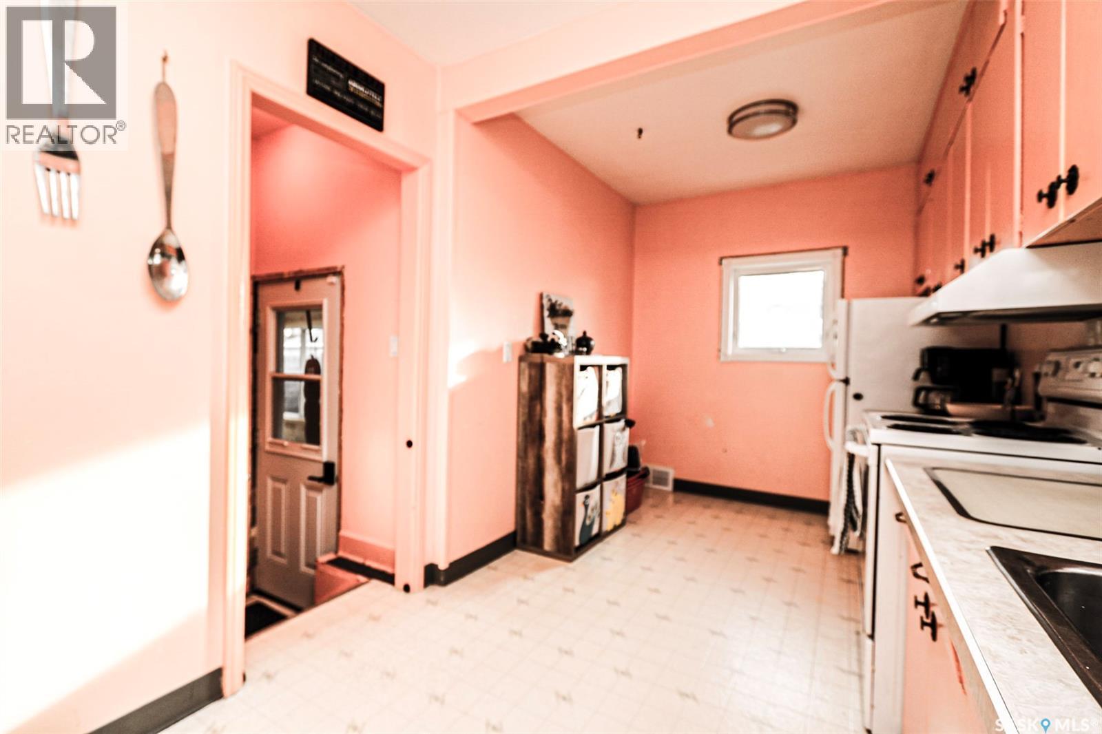 519 Seventh Avenue W, Melville, Saskatchewan  S0A 2P0 - Photo 10 - SK022325