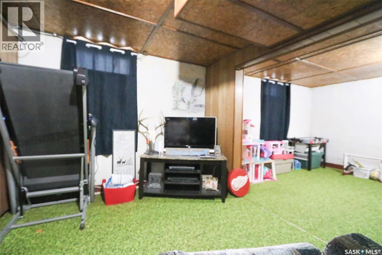 519 Seventh Avenue W, Melville, Saskatchewan  S0A 2P0 - Photo 25 - SK022325