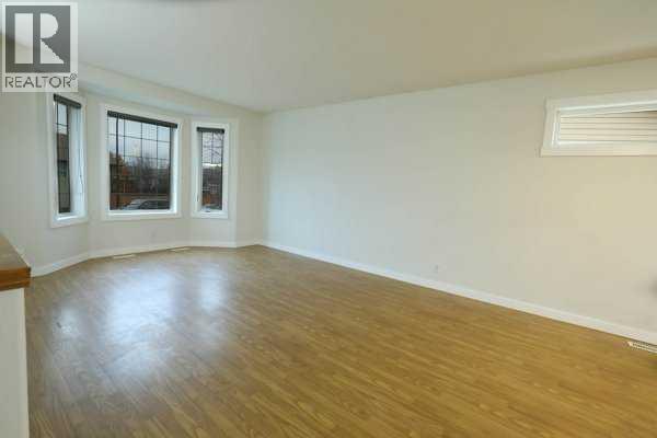 22 Keen Crescent, Red Deer, Alberta  T4P 3Z1 - Photo 2 - A2269161