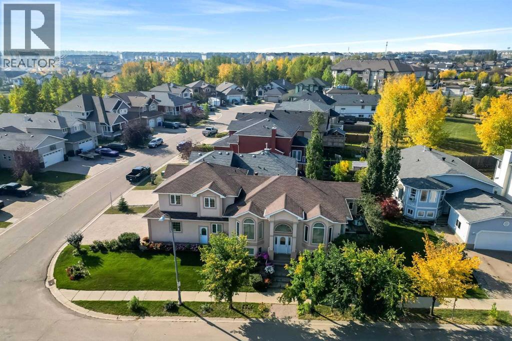 179 Peterson Lane, Fort Mcmurray, Alberta T9K 0B1 - Photo 2 - A2269003