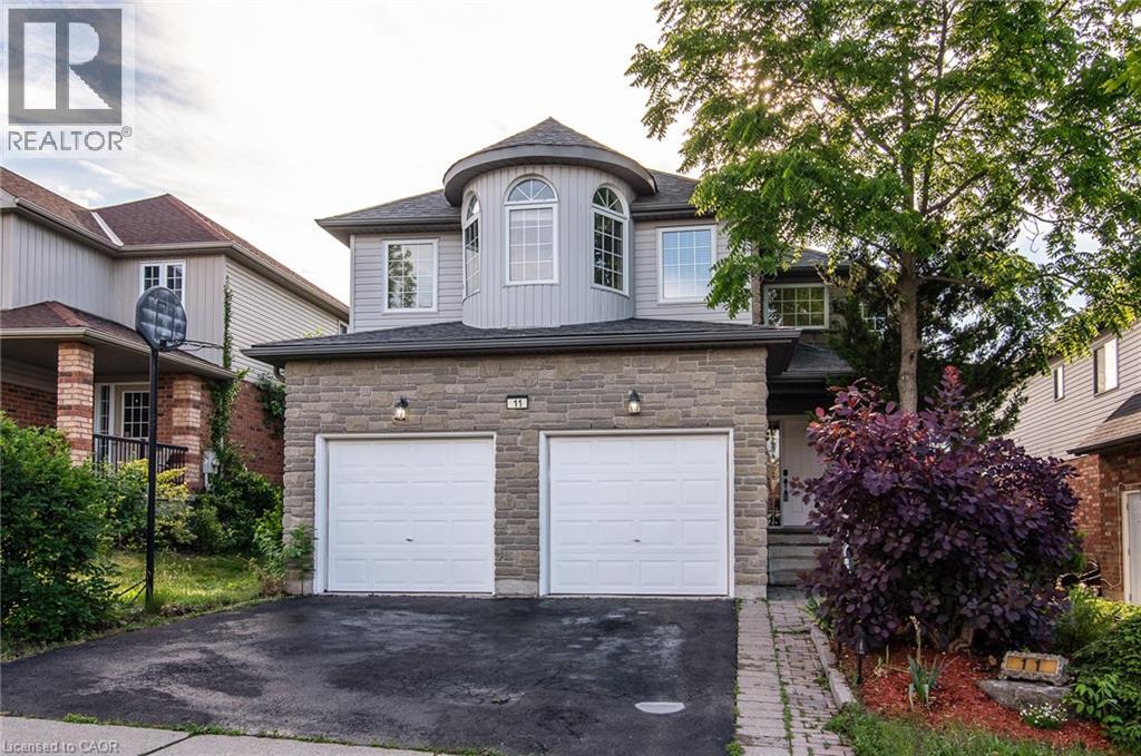 11 APPLE RIDGE Drive, Kitchener, Ontario