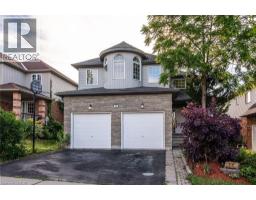 11 APPLE RIDGE Drive, Kitchener, Ontario