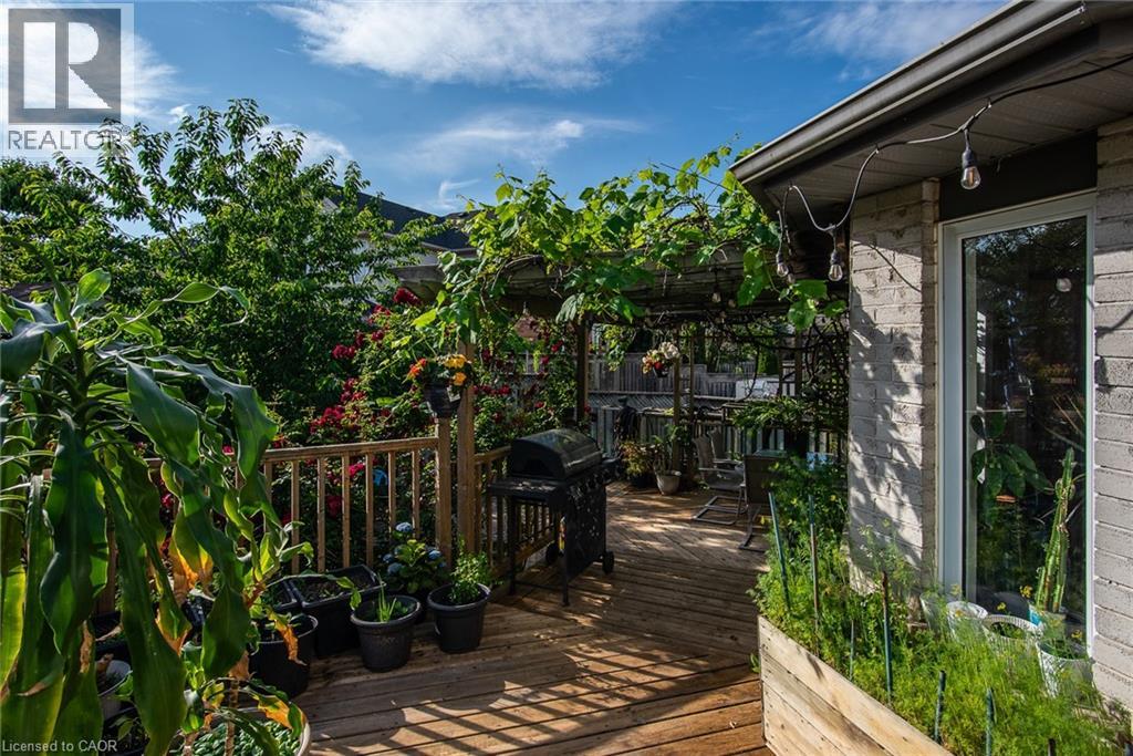 11 Apple Ridge Drive, Kitchener, Ontario  N2P 2R8 - Photo 40 - 40770348