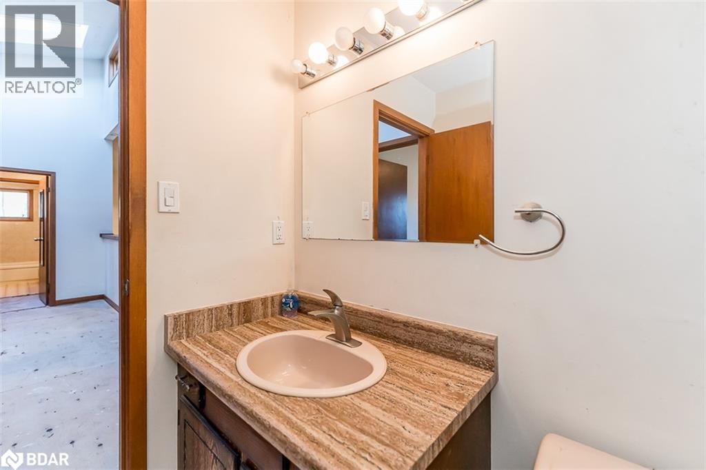 11707 27 County Road, Springwater, Ontario L0L 1X0 - Photo 19 - 40785027