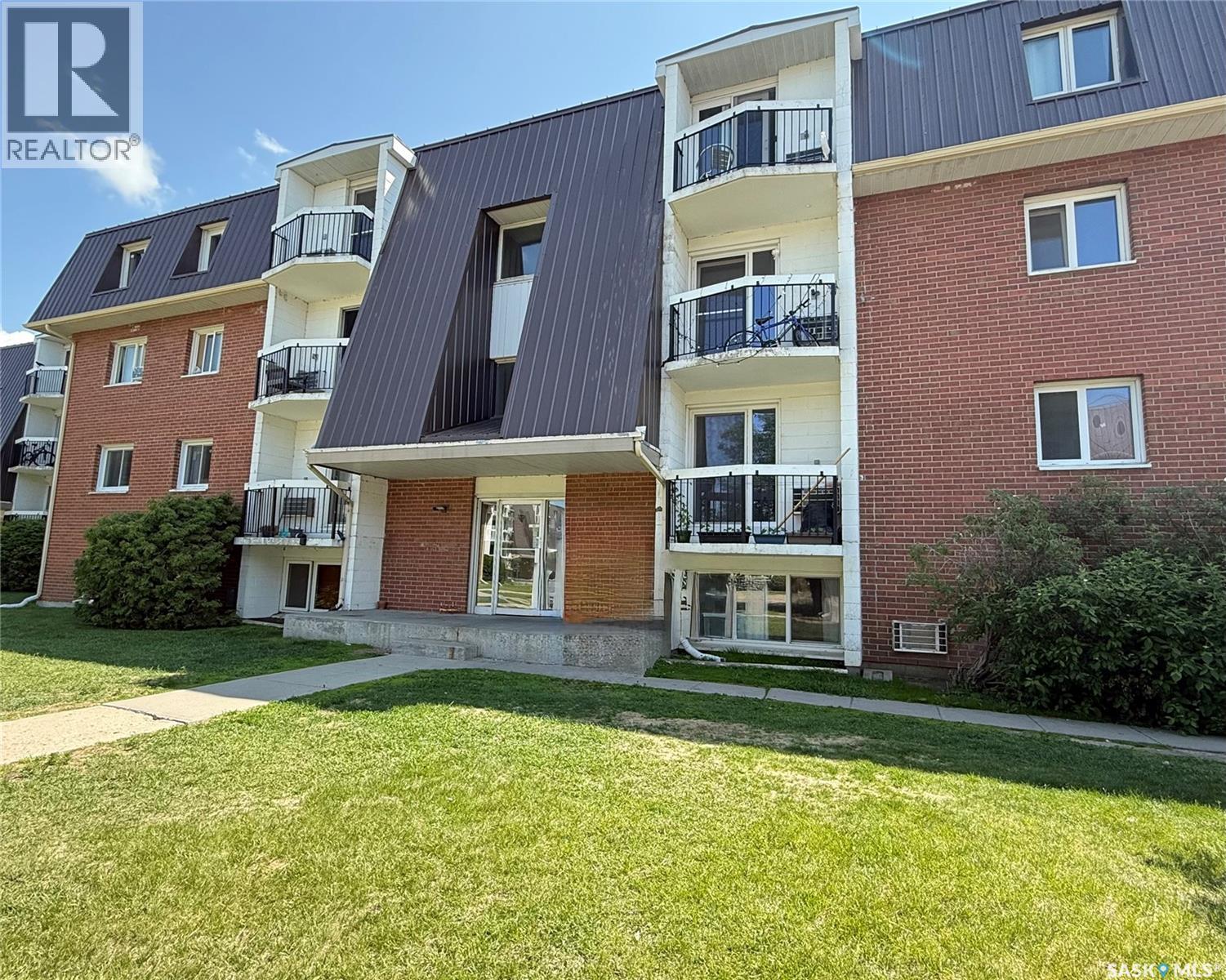 12 47 Centennial STREET, Regina, Saskatchewan